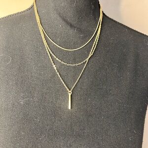 Elegant Gold Layered Necklace Set
